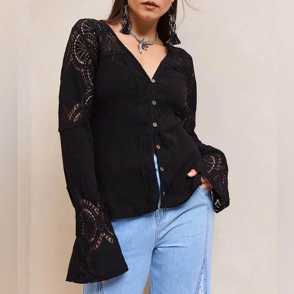 Free People Black Lace Bell Sleeve Olivia Top Boho Whimsigoth Witchy Dark Fairy